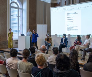 Panel-Diskussion als Teil der Townhall-Debatte